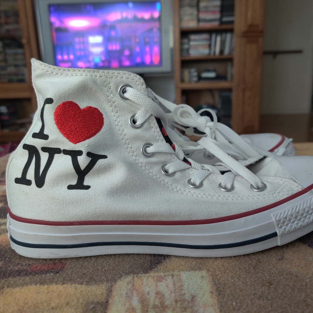 Converse All-Stars I Love New York high tops